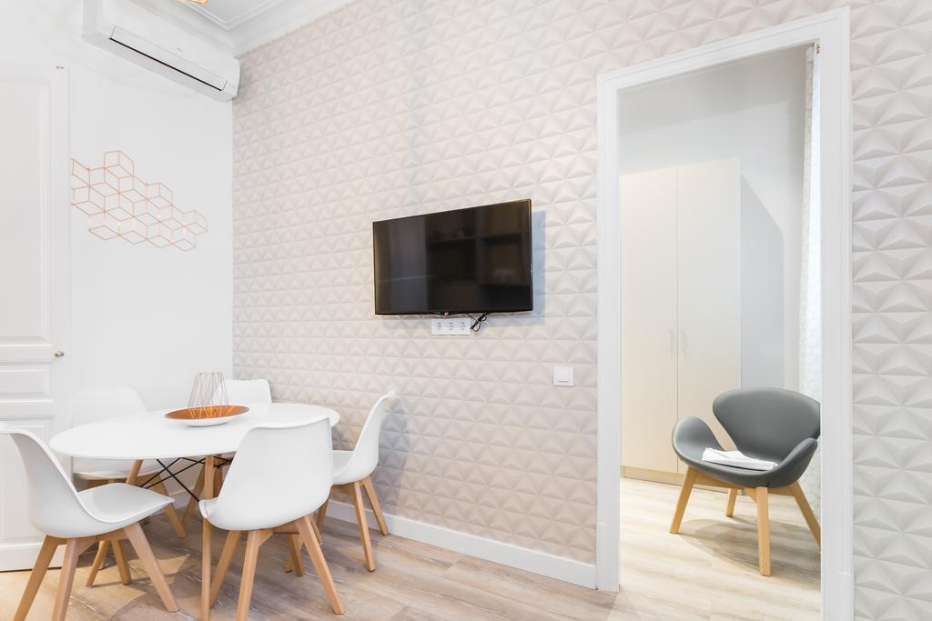 Barcelona Apartments Marina 124 Luaran gambar